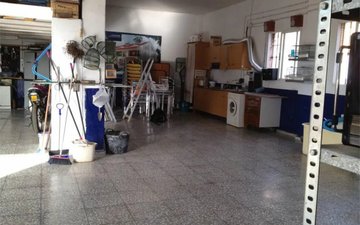 Property slide 16