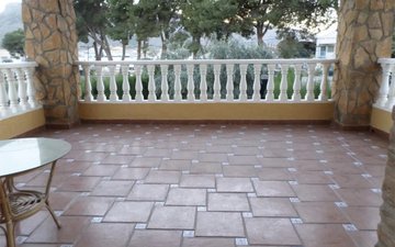 Property slide 18