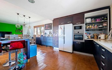 Property slide 9