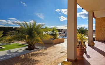 Property slide 46