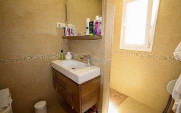 Property slide 15
