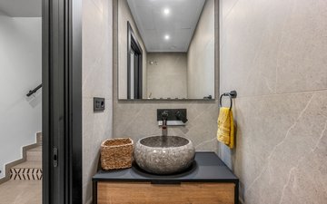Property slide 33