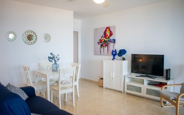 Property slide 25
