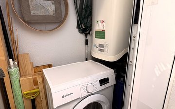 Property slide 32