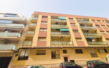 Property slide 32