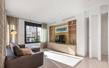 Property slide 16