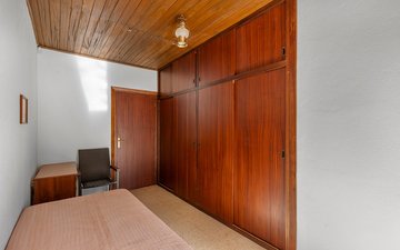 Property slide 28