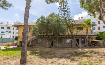 Property slide 49