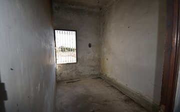 Property slide 6
