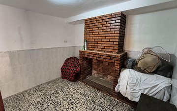 Property slide 12