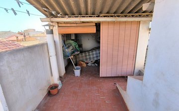 Property slide 20