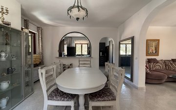 Property slide 11
