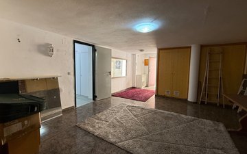 Property slide 48