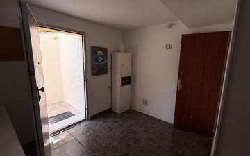 Property slide 50