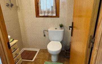 Property slide 33