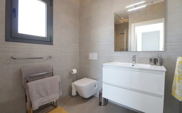 Property slide 18