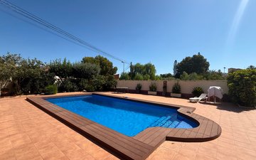 Property slide 16