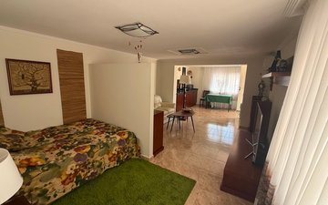 Property slide 48