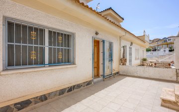 Property slide 17