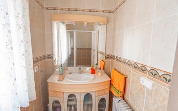 Property slide 23