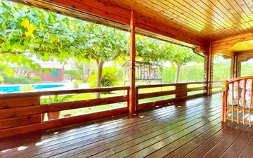 Property slide 49