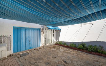 Property slide 35