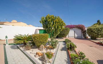 Property slide 36