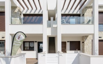 Property slide 32