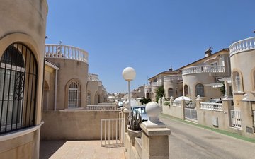 Property slide 27