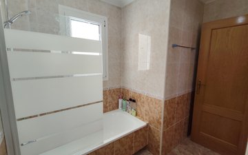 Property slide 18