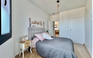 Property slide 18