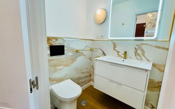 Property slide 22