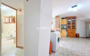 Property slide 22
