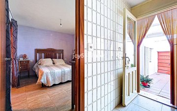 Property slide 39