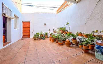 Property slide 43