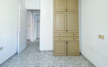 Property slide 14