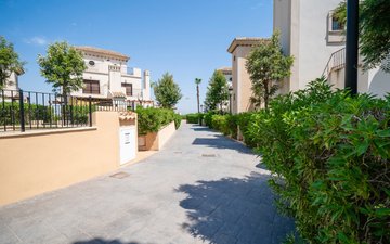 Property slide 39