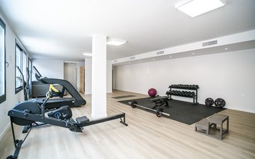 Property slide 21