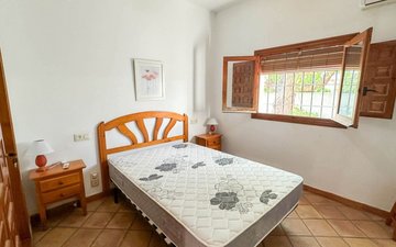 Property slide 25