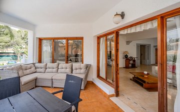Property slide 15