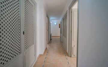 Property slide 21
