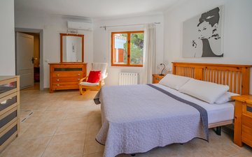 Property slide 24