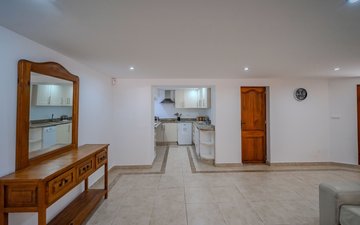 Property slide 39