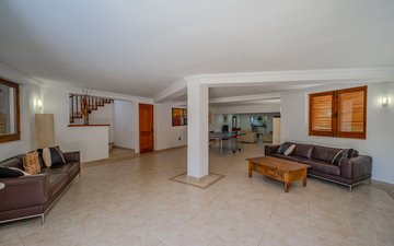 Property slide 42