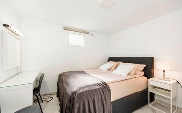 Property slide 41