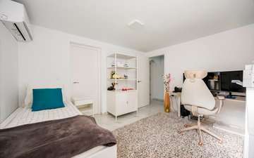 Property slide 45