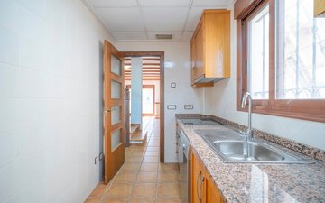 Property slide 14