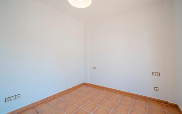 Property slide 22