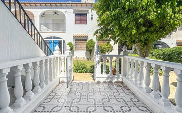 Property slide 10