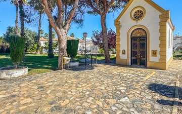Property slide 28